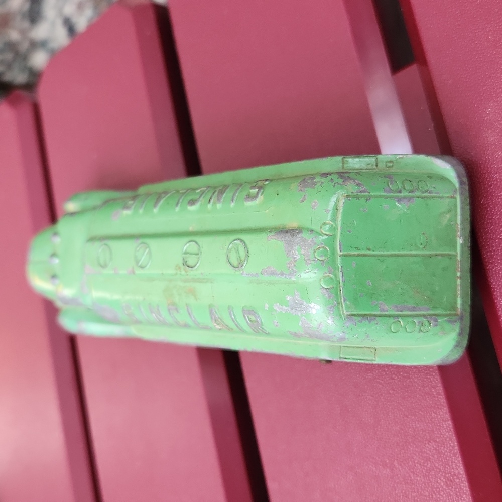 Vintage Sinclair Metal Toy Tanker Truck - Picture 6 of 7
